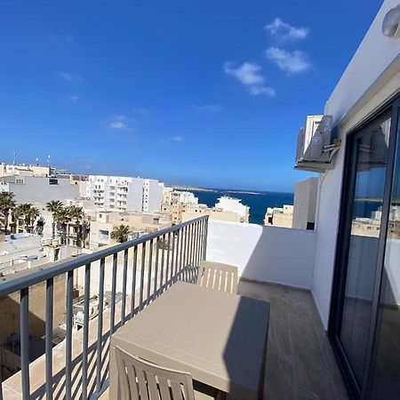 Broadway By The Sea Appartement St. Paul's Bay Buitenkant foto